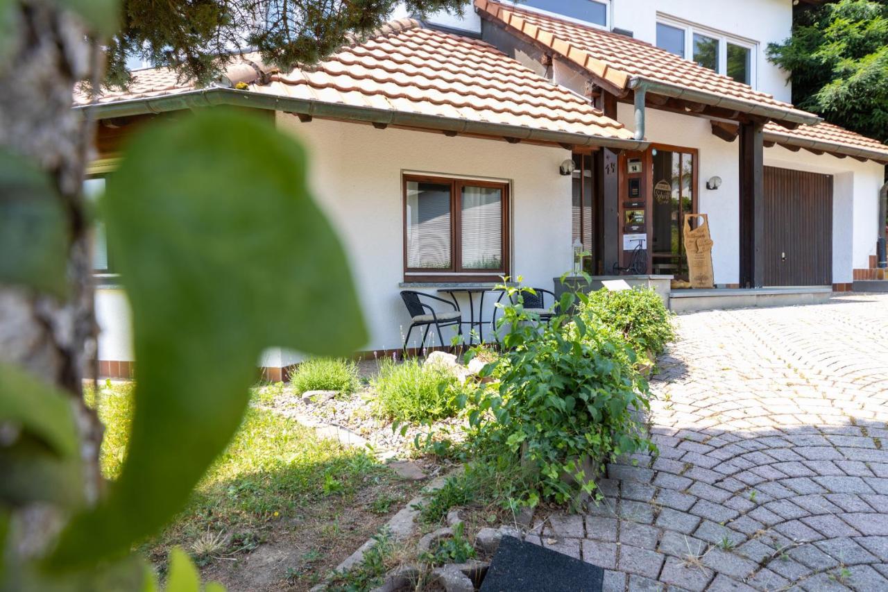 Ferienwohnung Schott 키펜하임 외부 사진